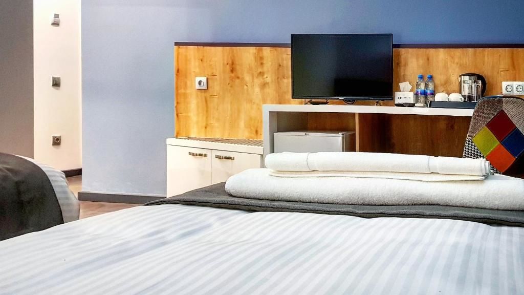 Отель Hotel Alpha Ереван-63