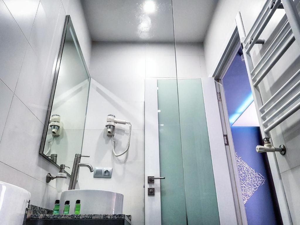 Отель Hotel Alpha Ереван-69