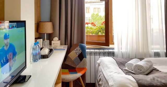 Отель Hotel Alpha Ереван-55